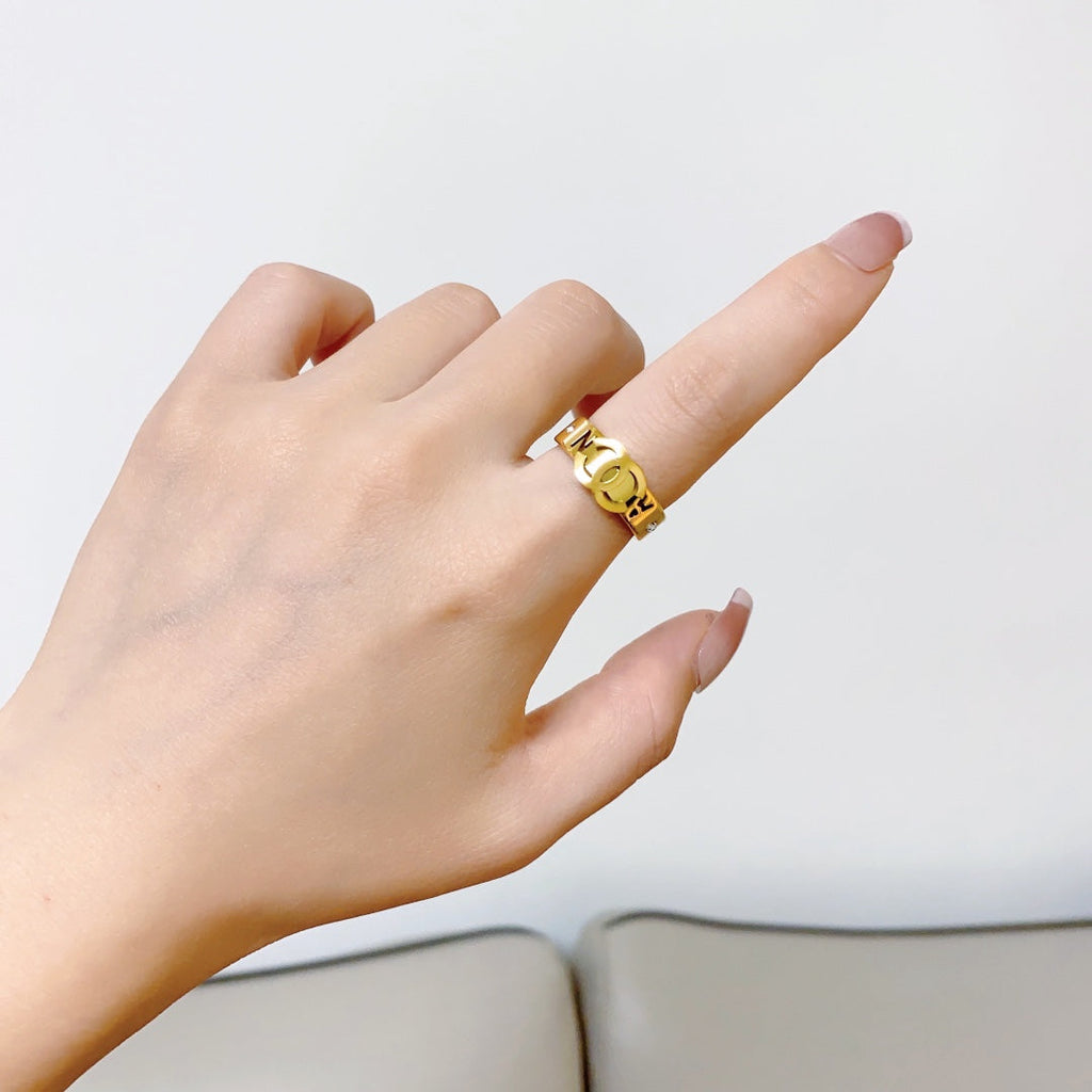 18K  Chanel Yellow Gold Ring
