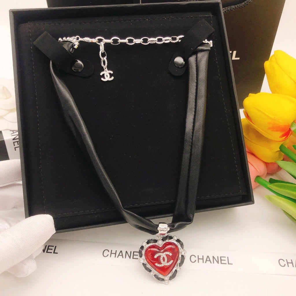 18K  Chanel 2021 Leather Choker Necklace